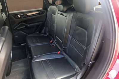 2021 Porsche Cayenne Base