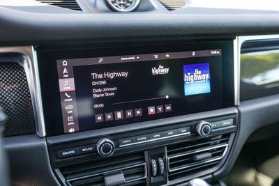 2020 Porsche Macan S