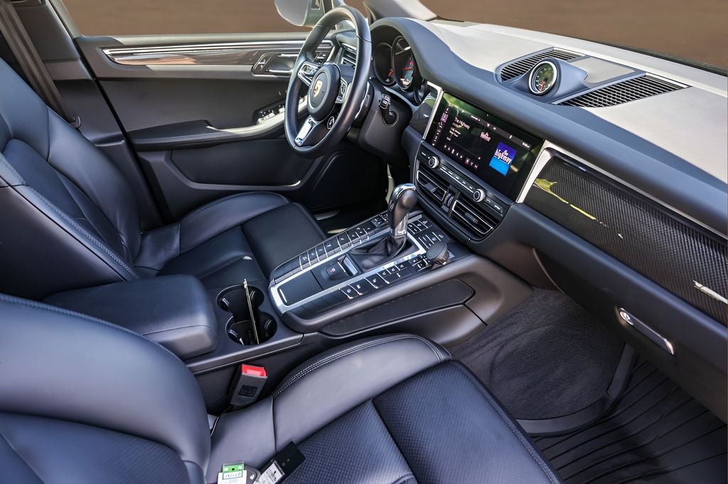 2020 Porsche Macan S