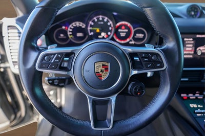 2020 Porsche Cayenne E-Hybrid Base