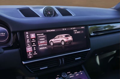 2020 Porsche Cayenne E-Hybrid Base