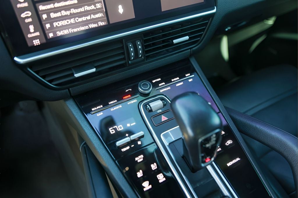 2020 Porsche Cayenne E-Hybrid Base