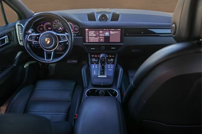 2020 Porsche Cayenne E-Hybrid Base