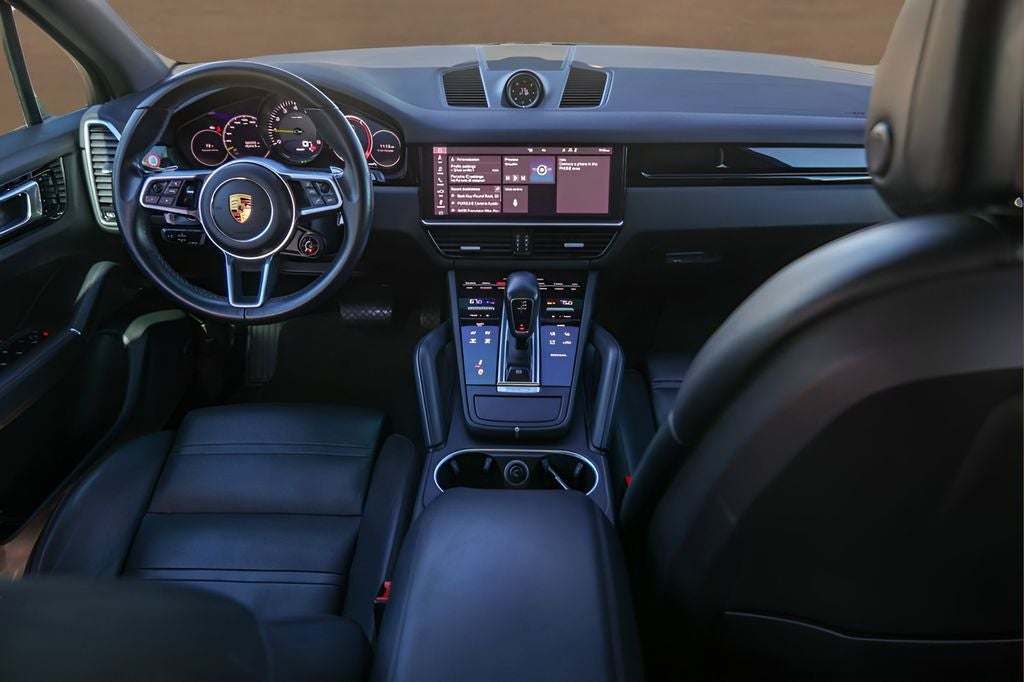 2020 Porsche Cayenne E-Hybrid Base