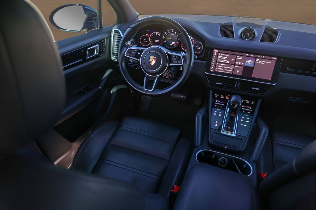 2020 Porsche Cayenne E-Hybrid Base