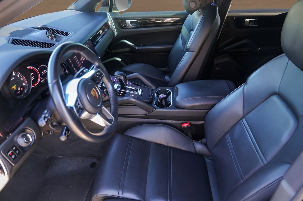 2020 Porsche Cayenne E-Hybrid Base