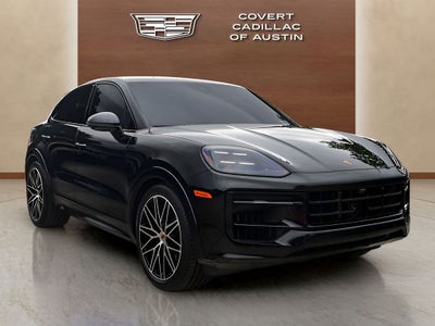 2025 Porsche Cayenne Coupe GTS