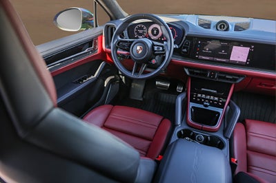 2024 Porsche Cayenne Coupe Turbo GT