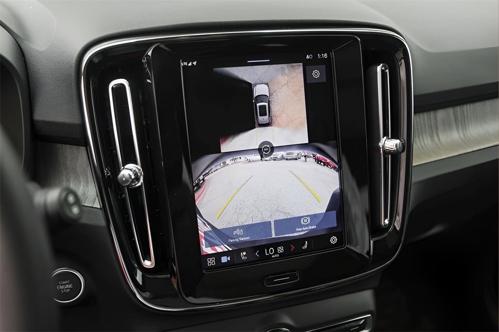 2024 Volvo XC40 Ultimate