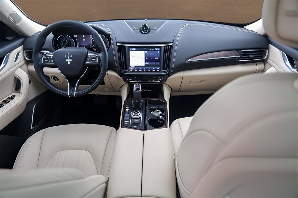 2022 Maserati Levante Modena