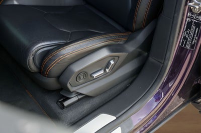 2020 Lamborghini Urus Base
