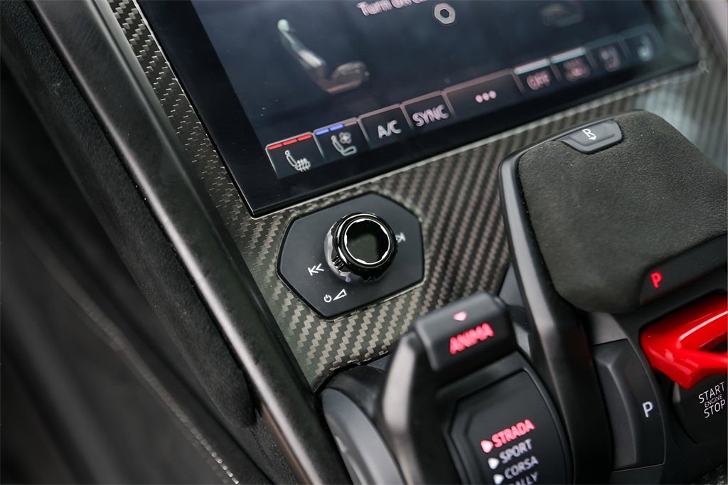 2024 Lamborghini Urus Performante