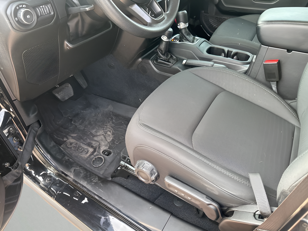 2022 Jeep Wrangler Unlimited Willys