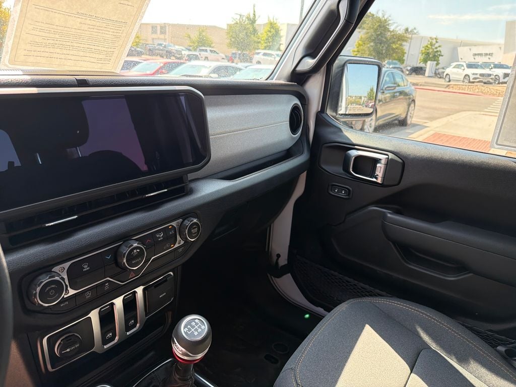2025 Jeep Wrangler Sport