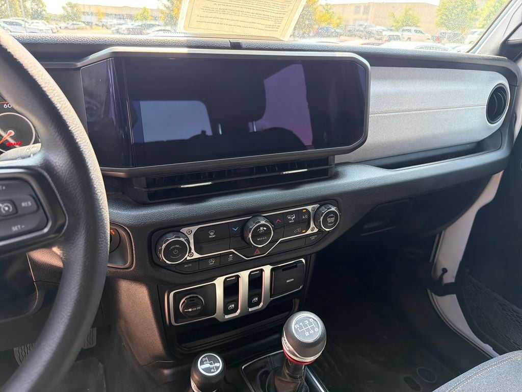 2025 Jeep Wrangler Sport