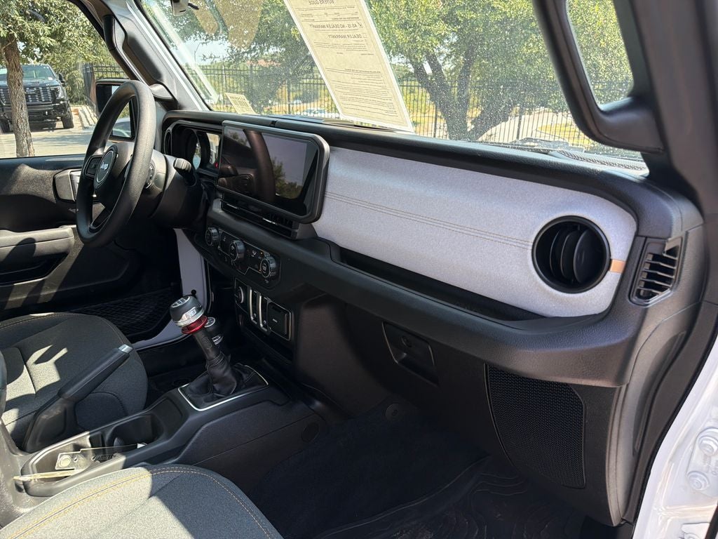 2025 Jeep Wrangler Sport