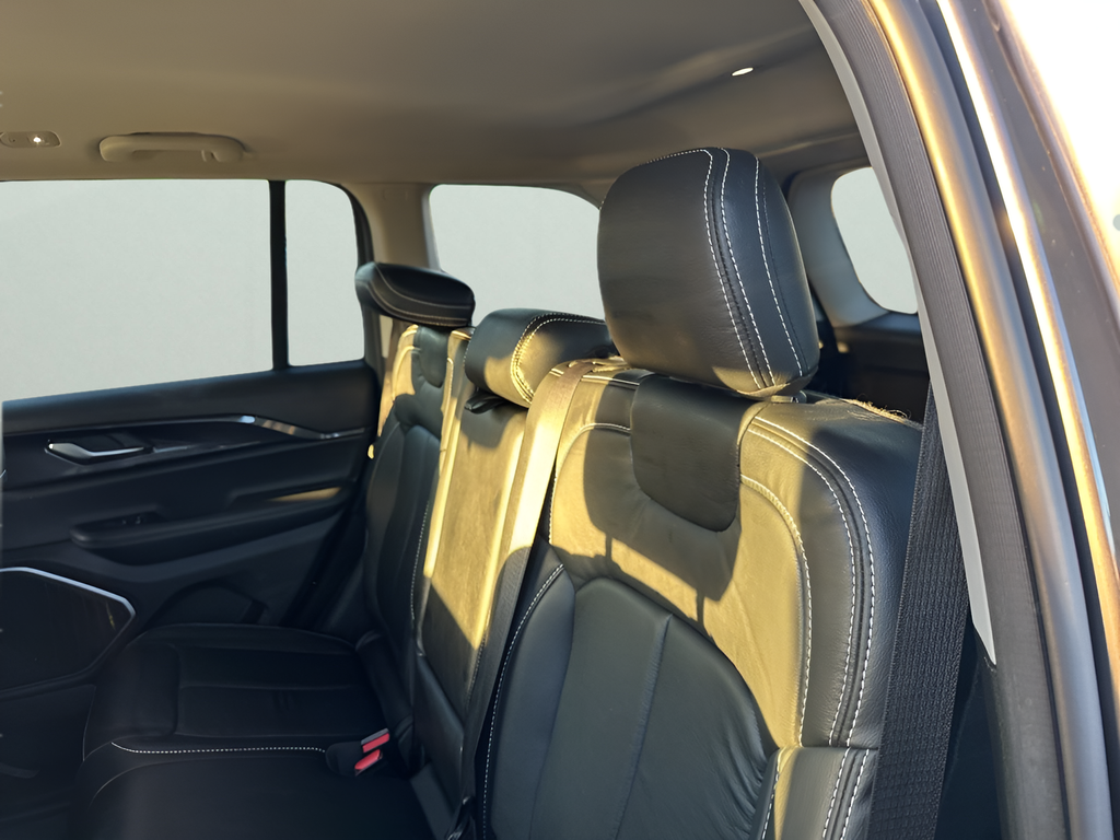 2022 Jeep Grand Cherokee Laredo