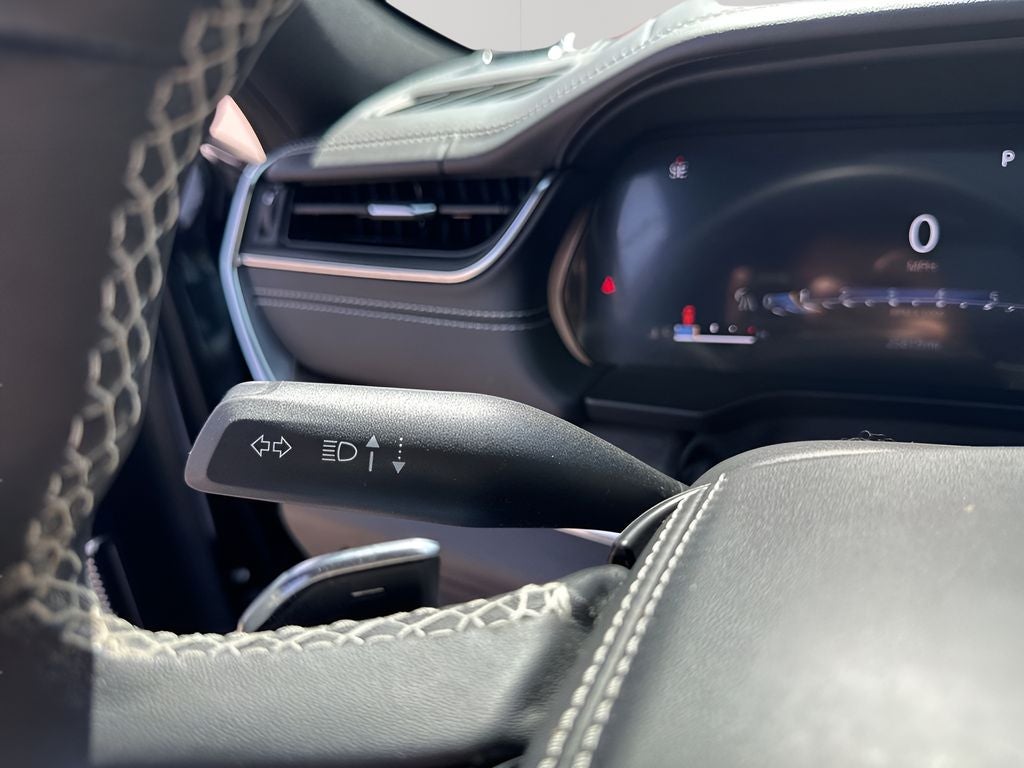 2023 Jeep Grand Cherokee Overland