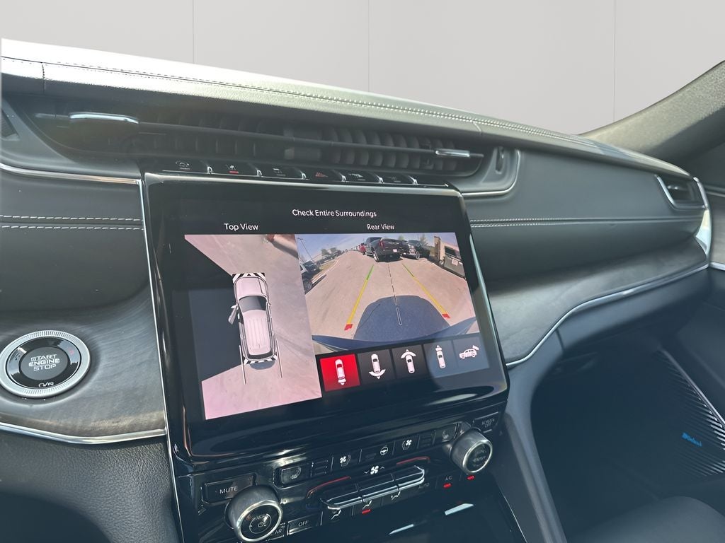 2023 Jeep Grand Cherokee Overland