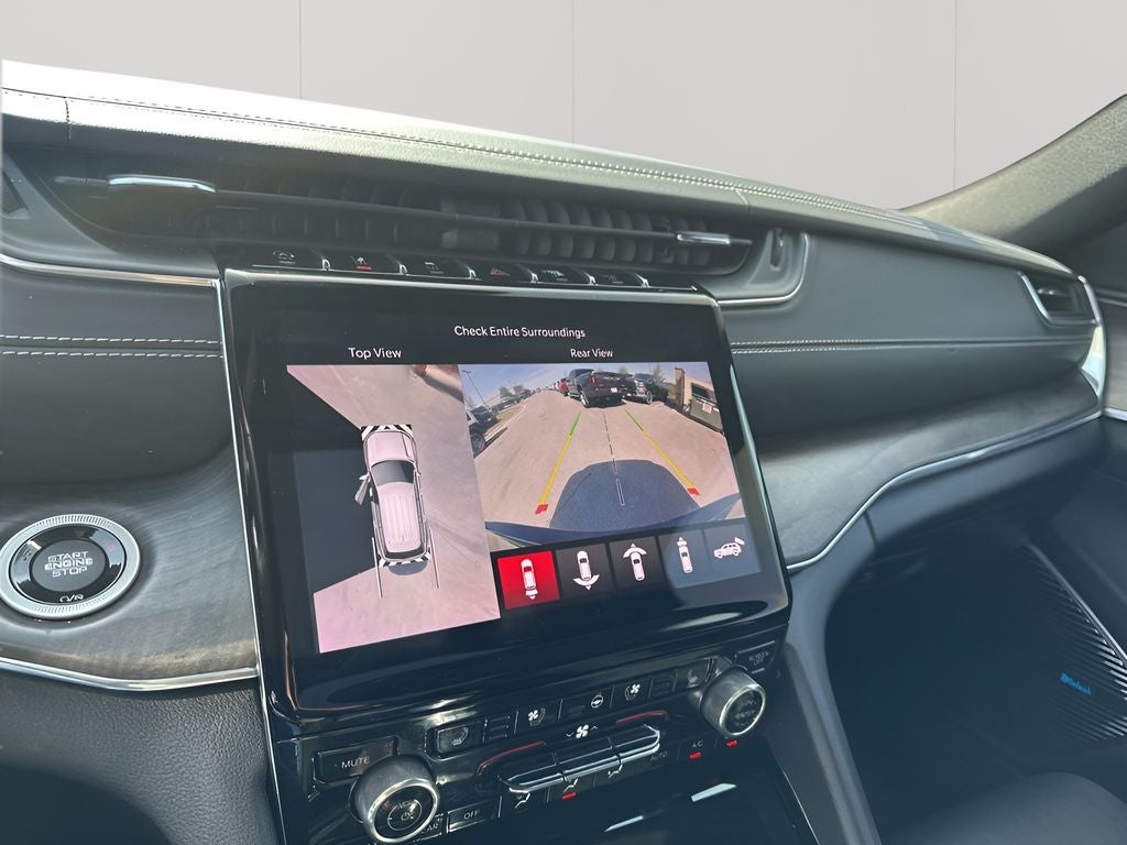 2023 Jeep Grand Cherokee Overland