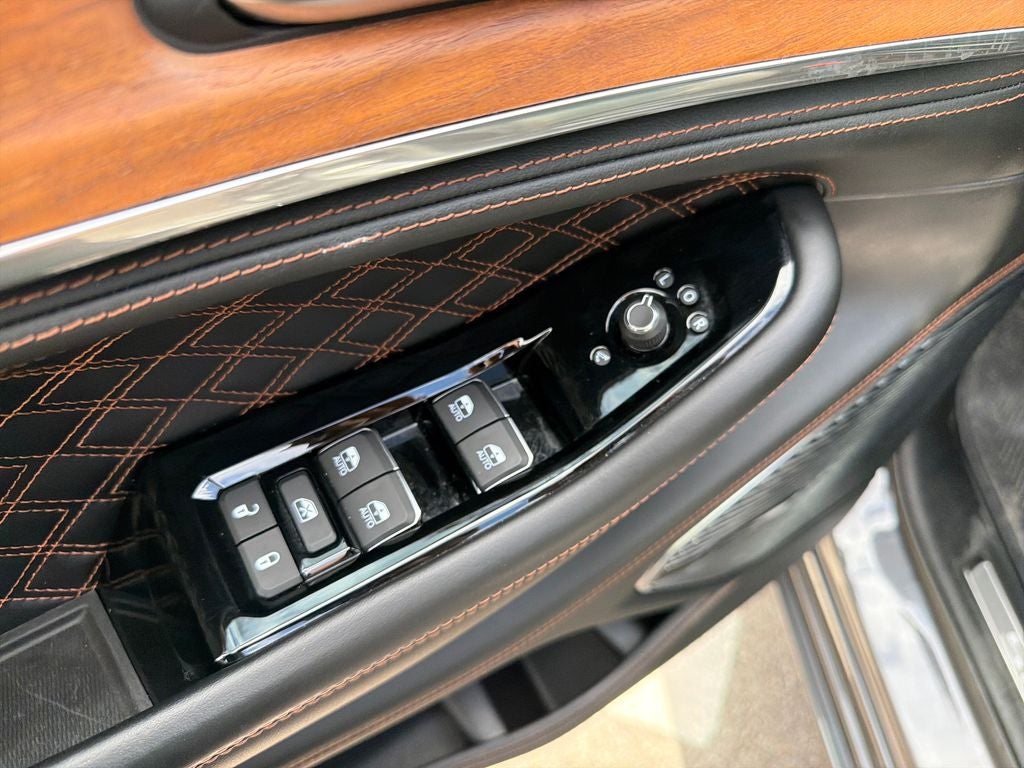 2023 Jeep Grand Cherokee Summit Reserve
