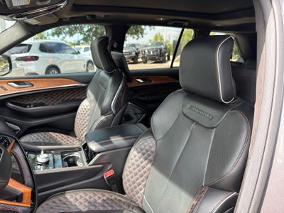 2023 Jeep Grand Cherokee Summit Reserve