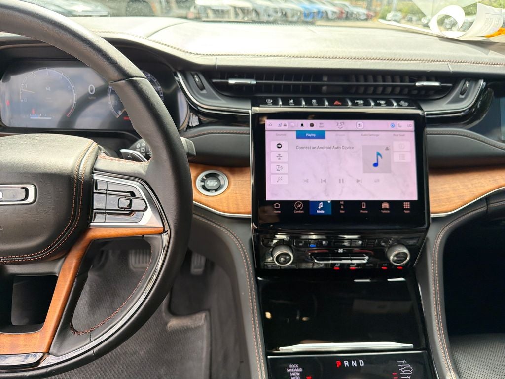 2023 Jeep Grand Cherokee Summit Reserve