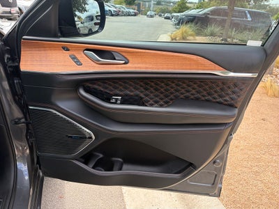 2023 Jeep Grand Cherokee Summit Reserve