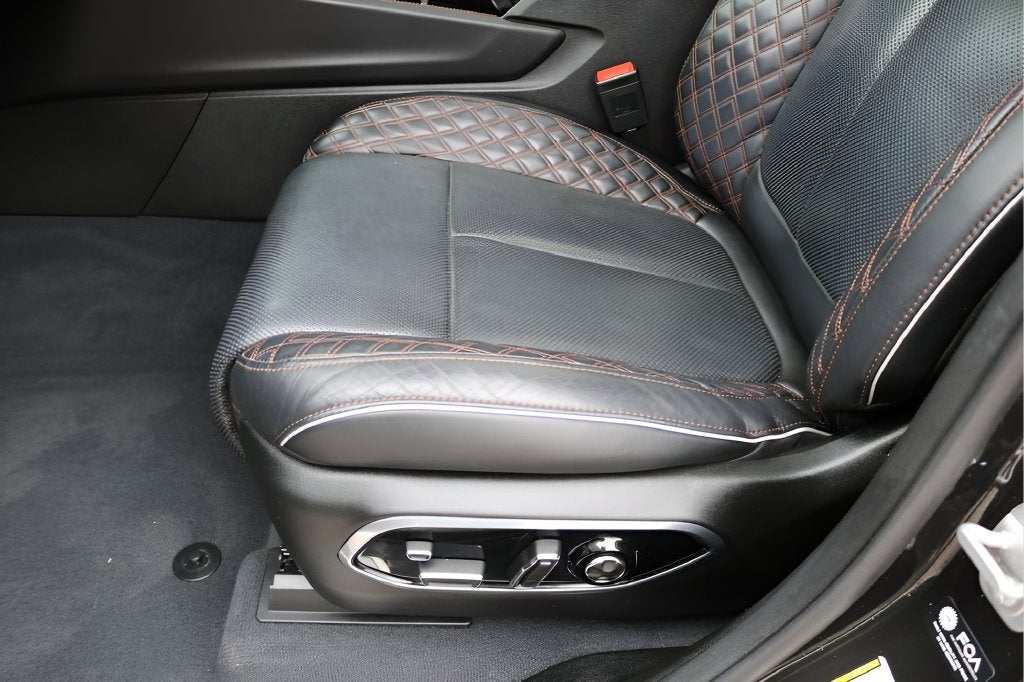 2023 Jeep Grand Cherokee Summit Reserve