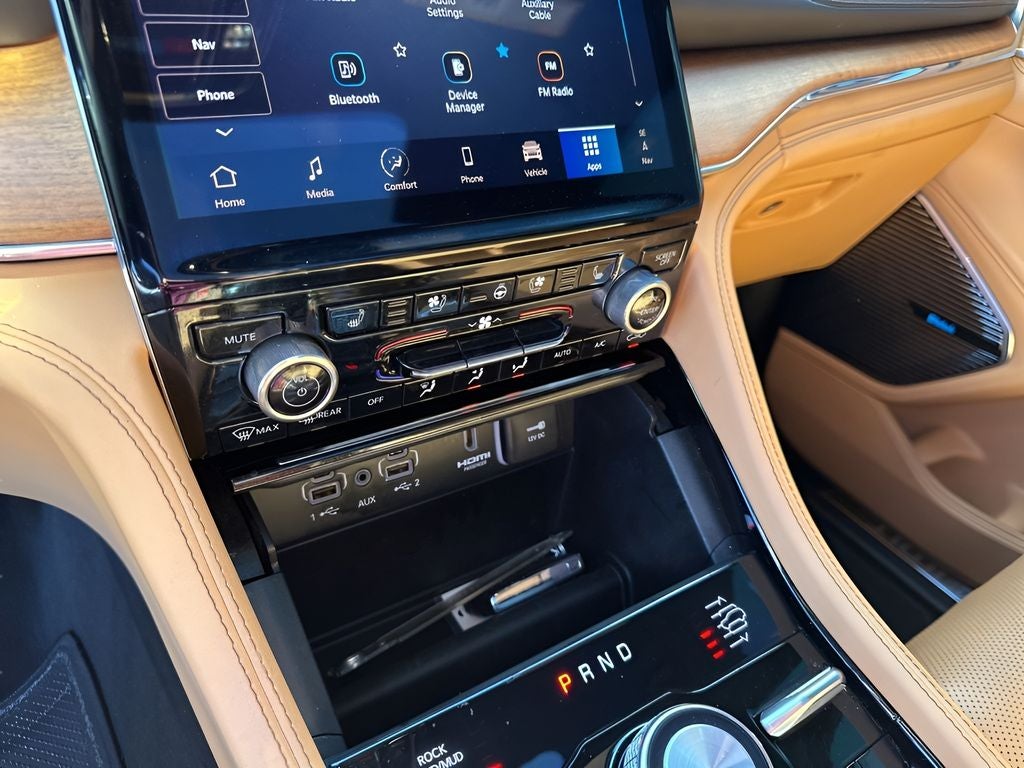 2024 Jeep Grand Cherokee Summit