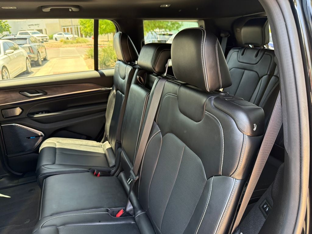 2022 Jeep Grand Cherokee L Overland
