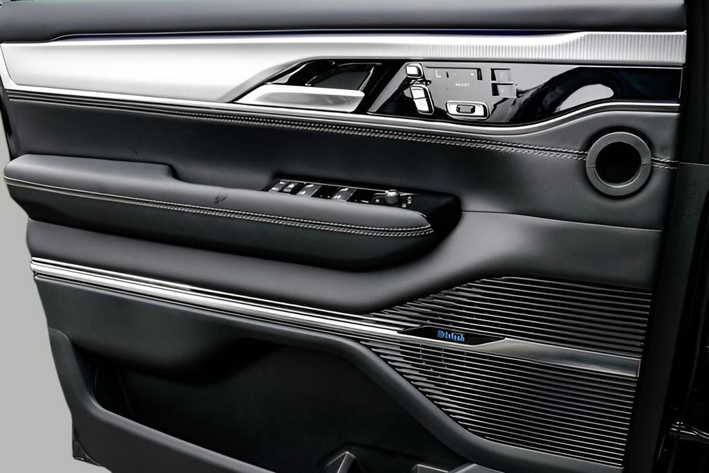 2023 Jeep Grand Wagoneer L Series II