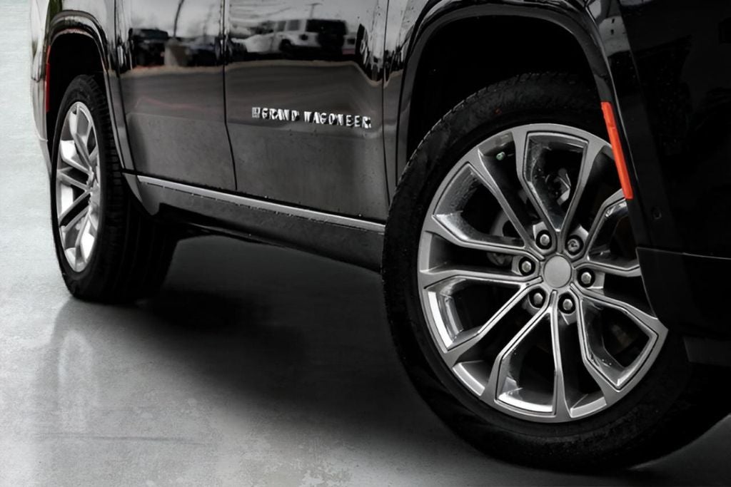 2023 Jeep Grand Wagoneer L Series II