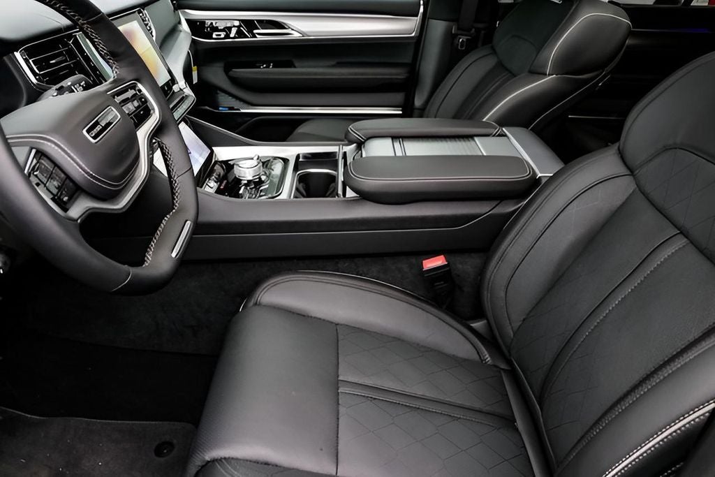 2023 Jeep Grand Wagoneer L Series II