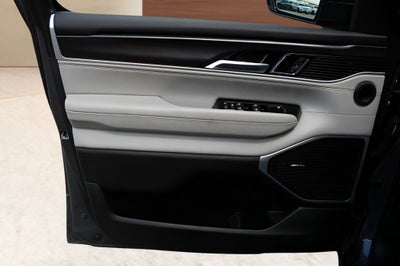 2024 Jeep Wagoneer Base