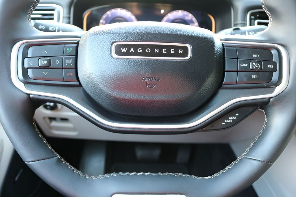 2024 Jeep Wagoneer Base
