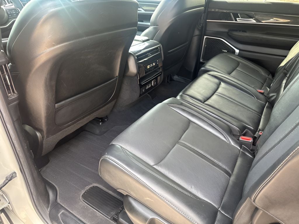 2022 Jeep Wagoneer Series II