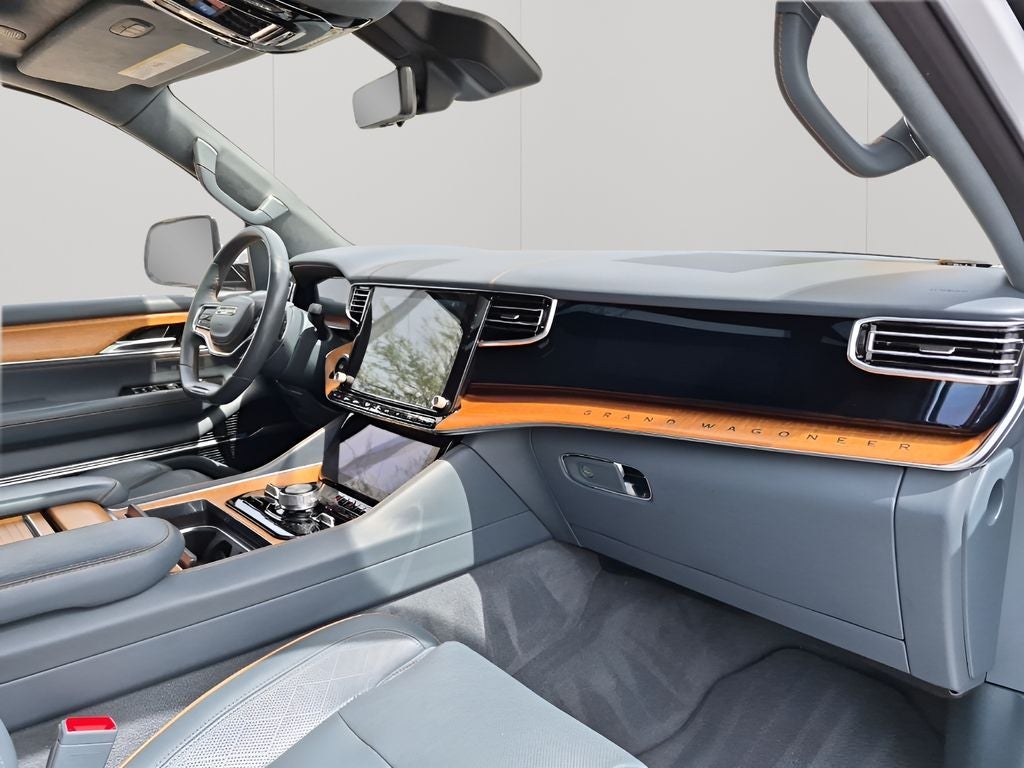 2022 Jeep Grand Wagoneer Series II