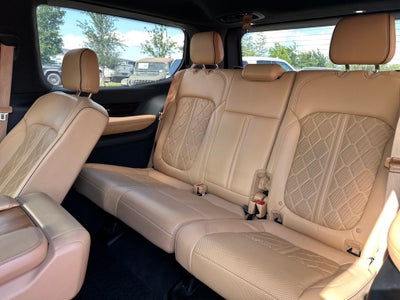 2022 Jeep Grand Wagoneer Series III