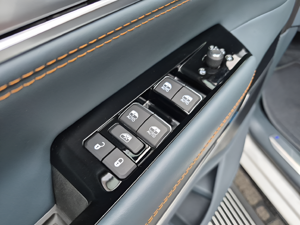 2024 Jeep Grand Wagoneer Series III