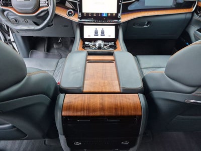 2024 Jeep Grand Wagoneer Series III