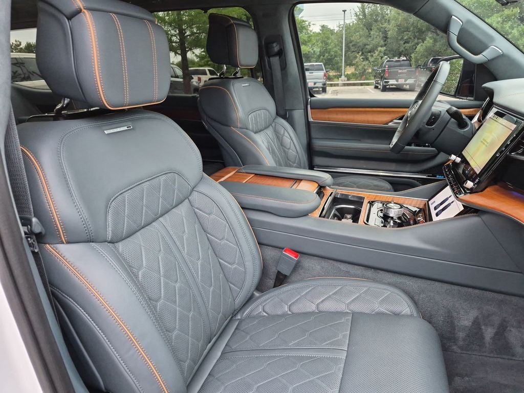 2024 Jeep Grand Wagoneer Series III