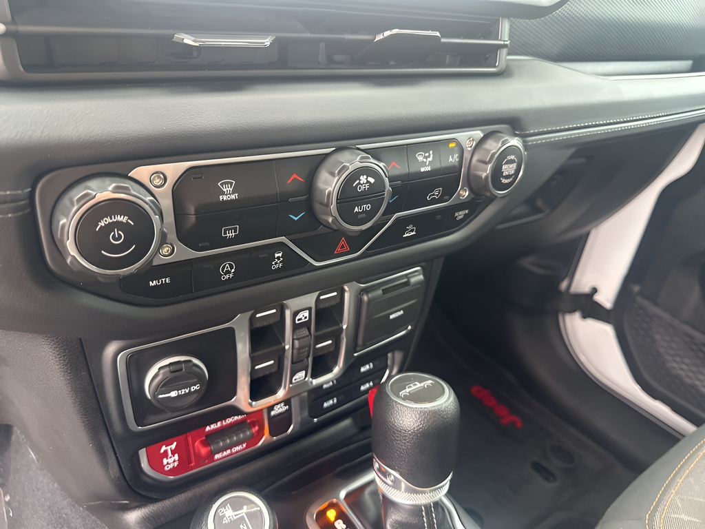 2024 Jeep Gladiator Mojave