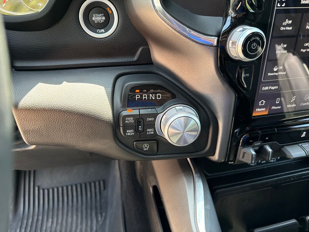 2025 RAM 1500 Laramie