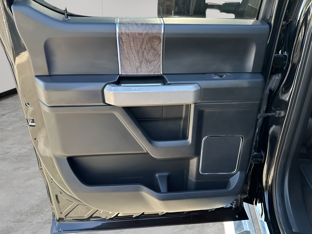 2017 Ford F-250SD Lariat