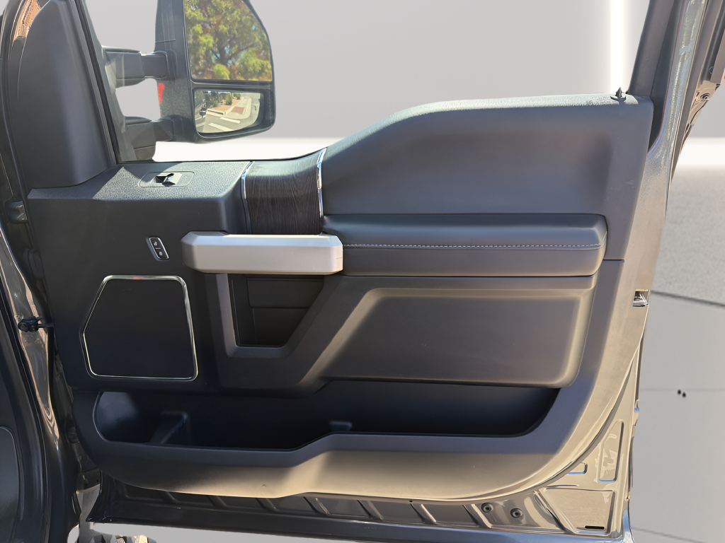2020 Ford F-250SD Lariat