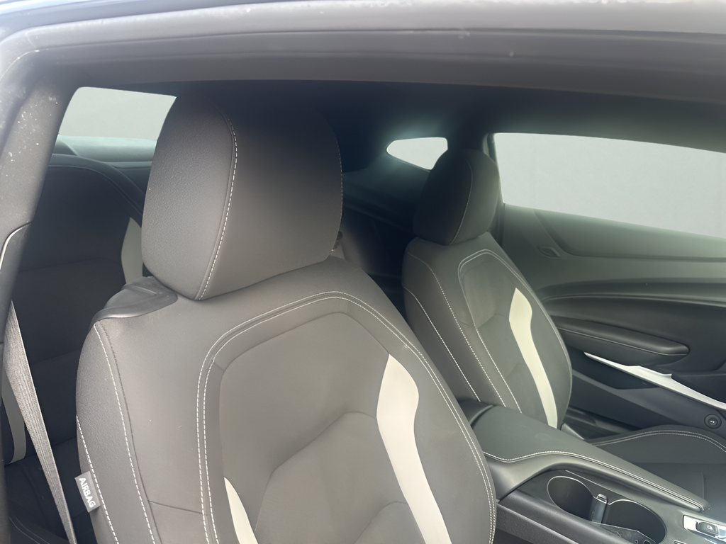 2022 Chevrolet Camaro 1LT