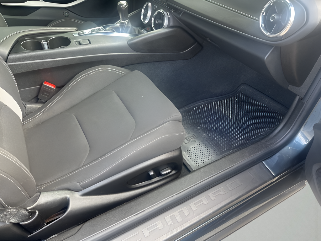 2022 Chevrolet Camaro 1LT