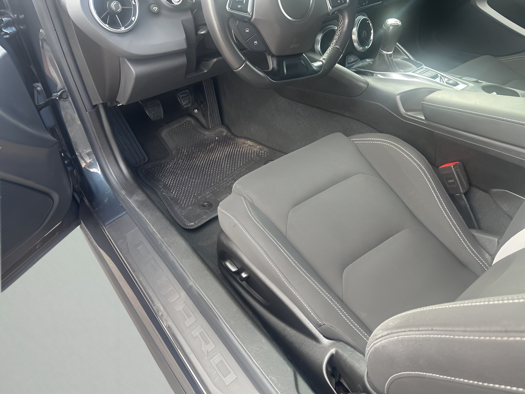 2022 Chevrolet Camaro 1LT