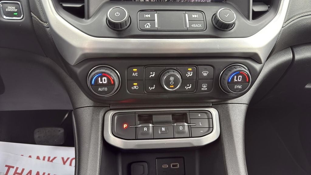 2023 GMC Acadia SLE